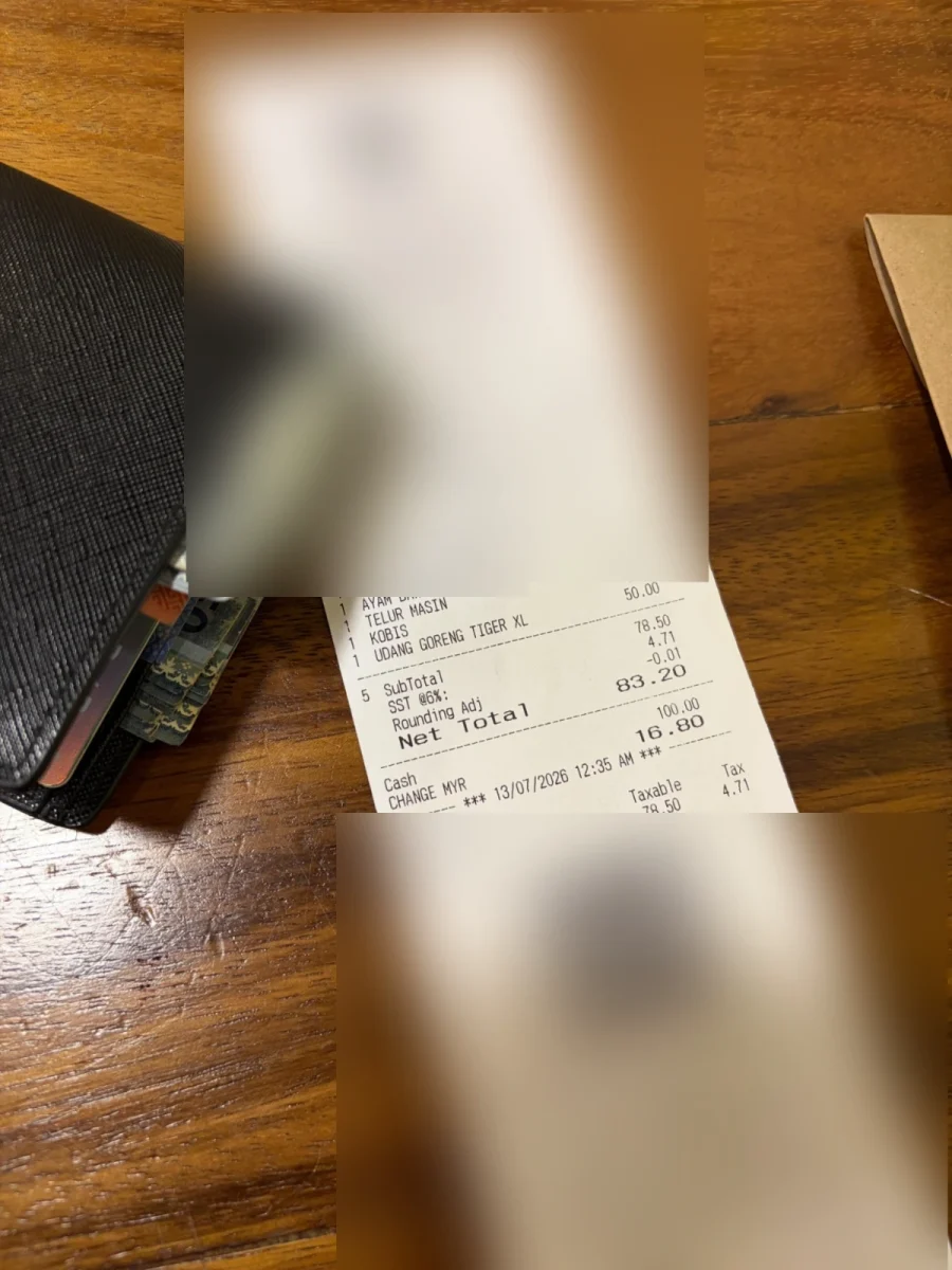 Customer allegedly charged RM50 for one piece of 'Udang Goreng Tiger XL' at nasi kandar