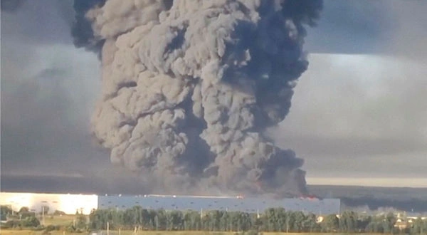 Deadly drone attacks hit Russian warehouses and oil depot Deadly drone attacks hit Russian warehouses and oil depot