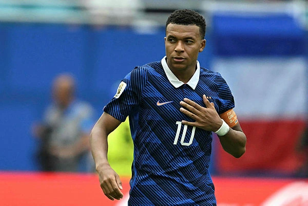 FBL-WC-2026-MATCH103-FRA-ENG (1) Mbappe retains World Cup Golden Boot crown