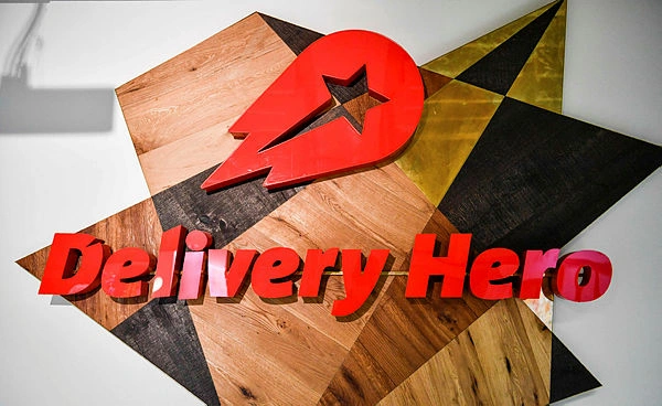 FILES-GERMANY-US-MERGER-FOOD-DELIVERYHERO-UBER- Germany's Delivery Hero agrees 12.7-bn-euro takeover by Uber