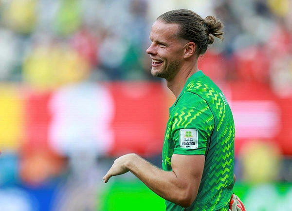 FOI-SOC-SPO-WCS-BRAZIL-V-NORWAY_-ROUND-OF-16-FIFA-WORLD-CUP Penalty save inspired Norway, says 'keeper Nyland