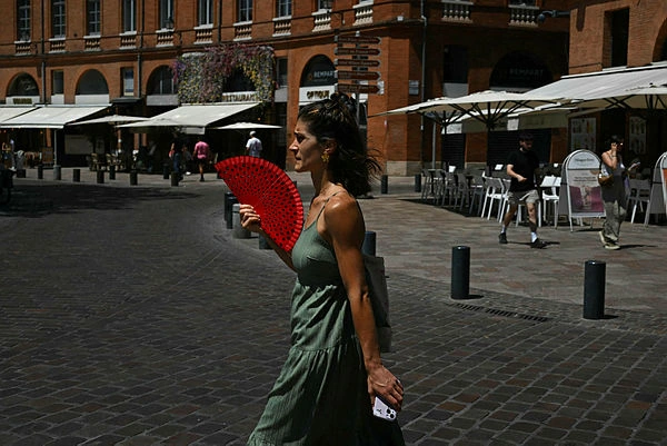 Western Europe records its hottest June as heatwaves surge: EU monitor