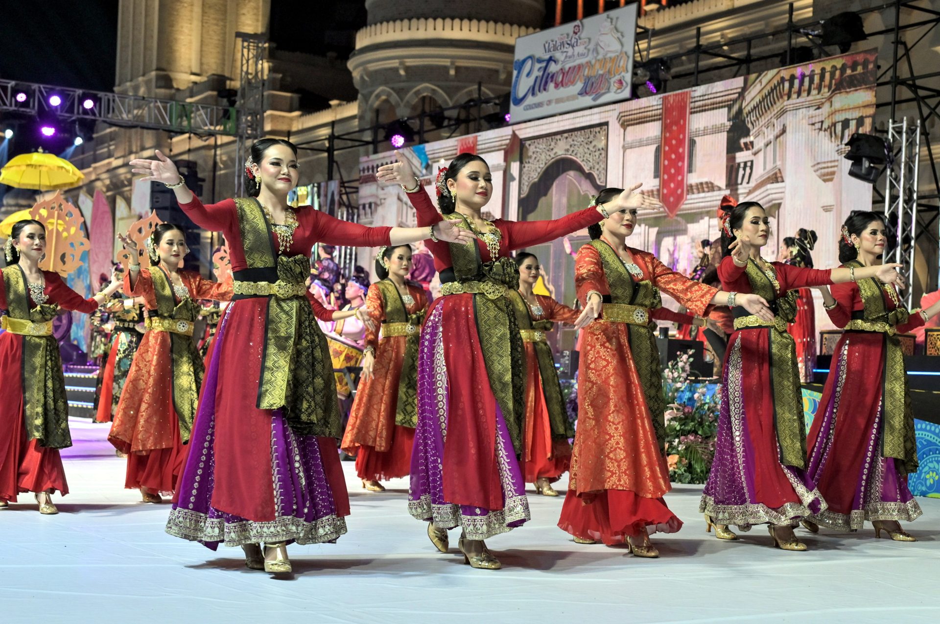 PERARAKAN CITRAWARNA 2026 Citrawarna 2026 sparks criticism over VIP-focused performances