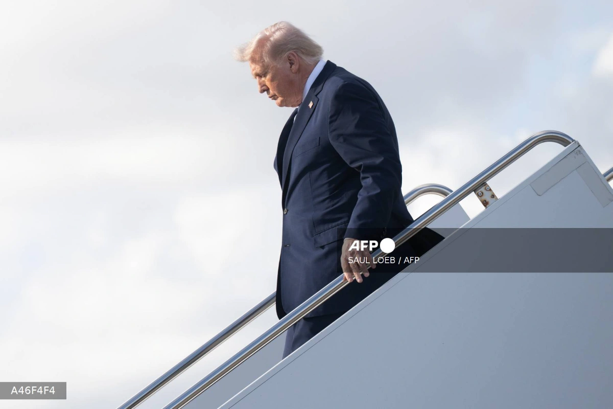 Florida airport renamed after Trump in brand expansion push Florida airport renamed after Trump in brand expansion push