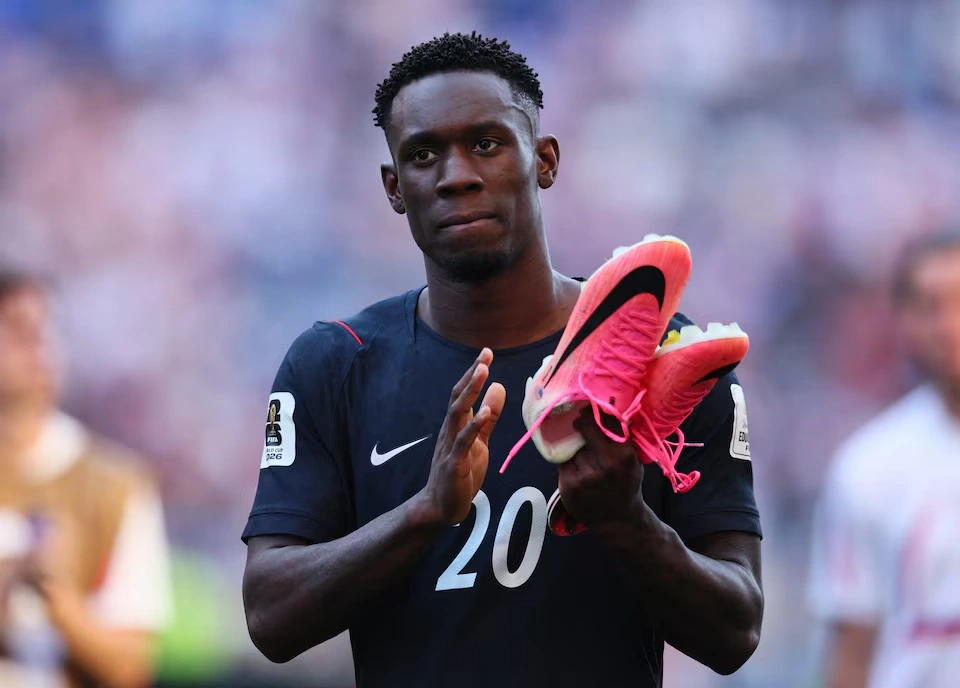 Balogun admits red card furore affected US World Cup team Balogun admits red card furore affected US World Cup team