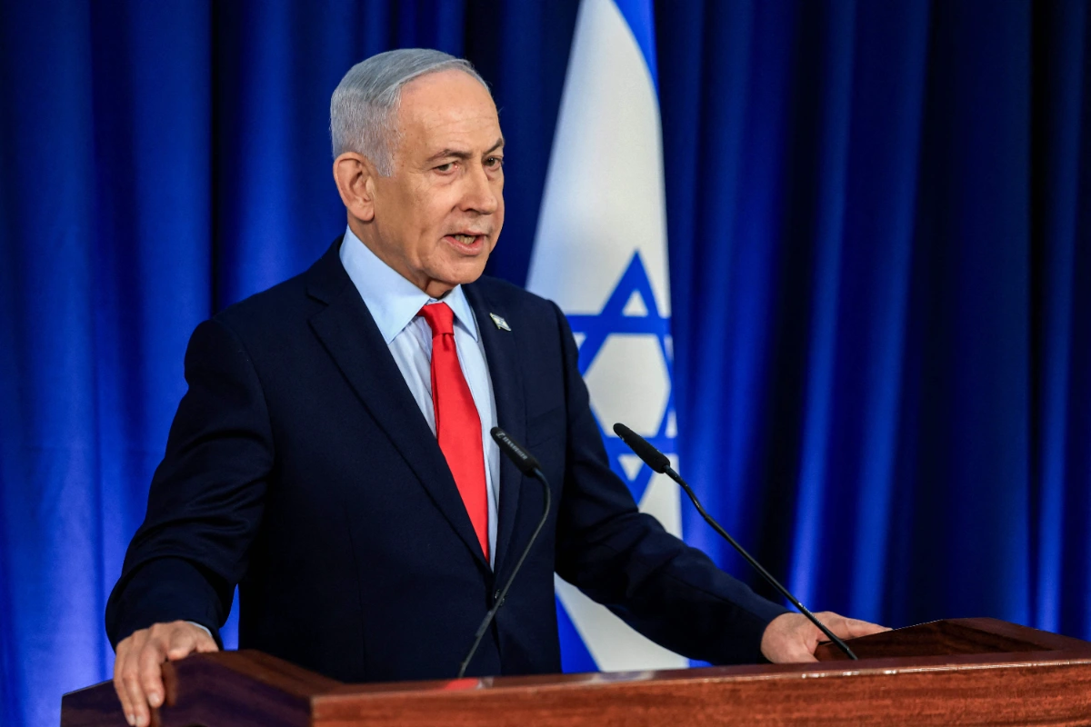 Israel warns of 'decisive blow' against Iran Israel warns of 'decisive blow' against Iran