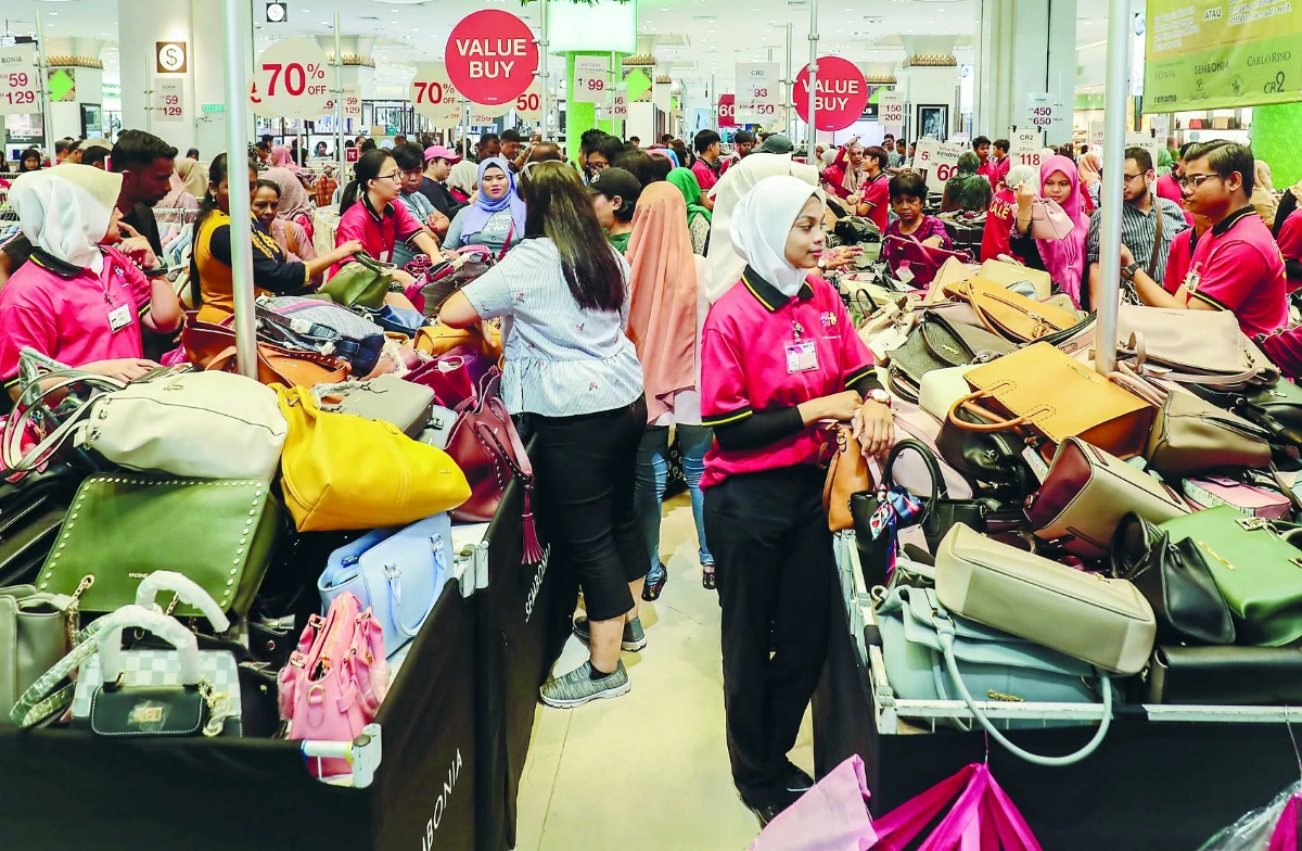 Image P11 - SU - Shopping - J The threshold of ‘good’