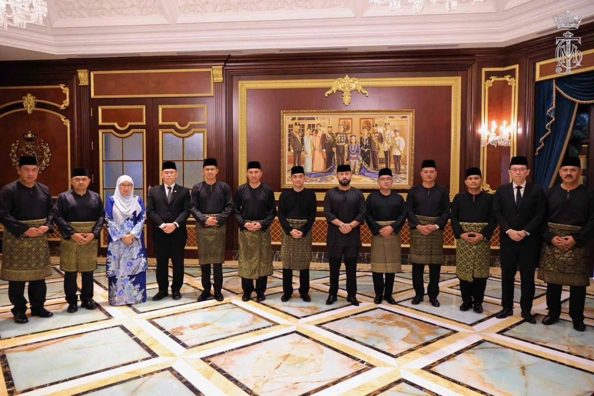 Johor Regent urges Exco to serve with dedication for the people