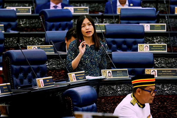 KL16_21102024_DEWAN_RAKYAT Malaysia passes communications act amendments