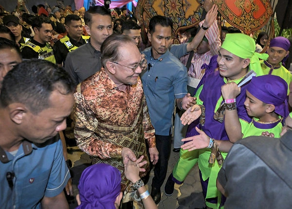 KL54_25072026_PMX_CITRAWARNA PM Anwar launches Citrawarna 2026 at Dataran Merdeka