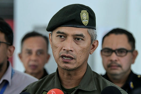 KOMANDER_AKPS_TEMBAK AKPS PROPOSES EQUIPPING PERSONNEL WITH GLOCK FIREARMS TO ENHANCE OPERATIONS AND SAFETY