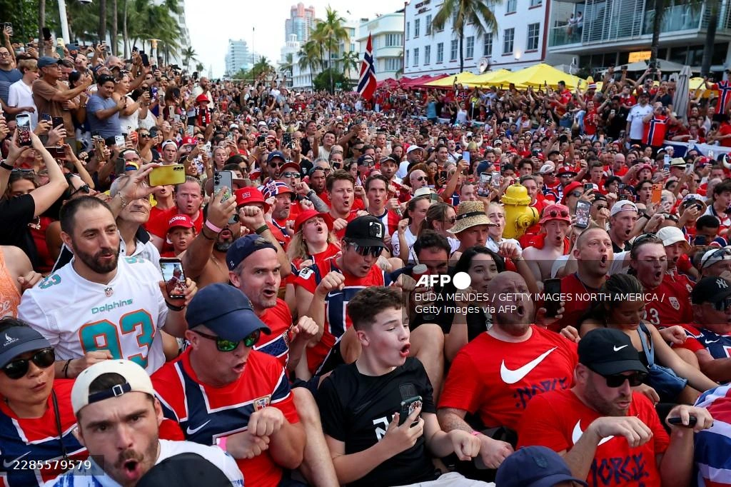 Lack of big screens leaves Norwegians fretting ahead of quarter-final Lack of big screens leaves Norwegians fretting ahead of quarter-final