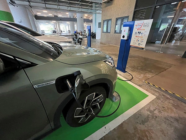 Malaysia installs 6416 public EV chargers by May 2026 Malaysia installs 6,416 public EV chargers by May 2026