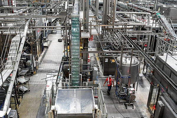 Malaysia realises RM3185 billion in manufacturing projects Malaysia realises RM318.5 billion in manufacturing projects