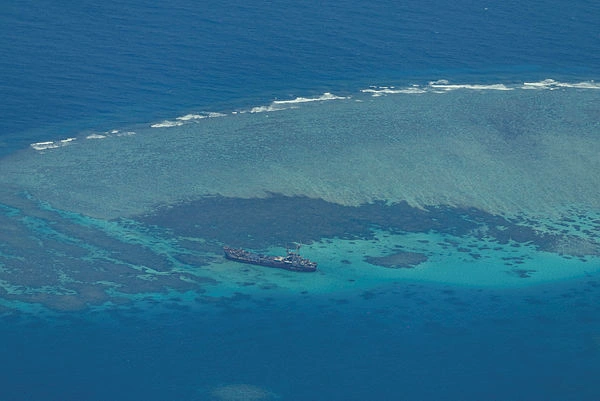 Malaysia sticks to UNCLOS and talks for sea disputes Malaysia sticks to UNCLOS and talks for sea disputes