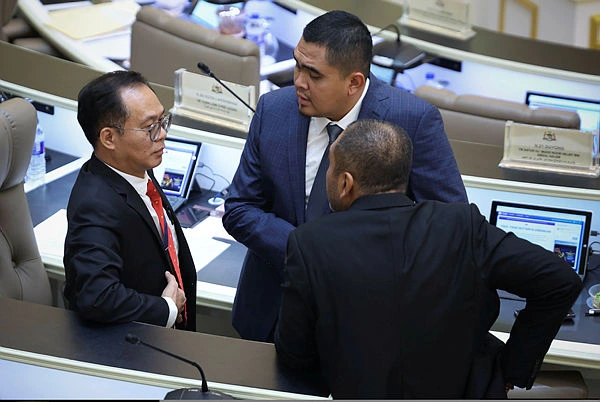 Melaka DAP assemblymen moved to opposition bloc in state assembly Melaka DAP assemblymen moved to opposition bloc in state assembly