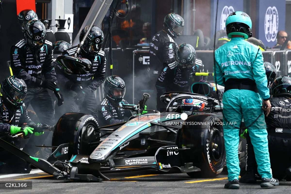 Mercedes expect Hamilton and Ferrari to challenge in Hungary