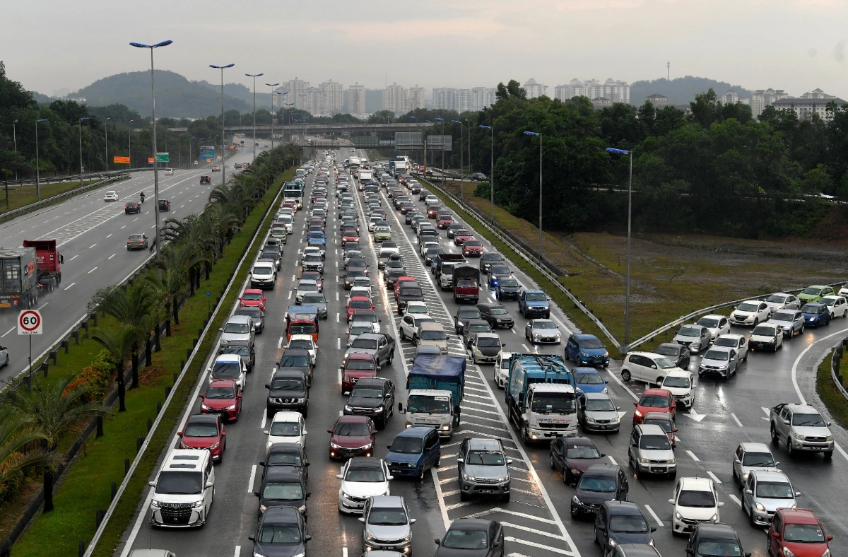No mandatory health screenings for drivers over 70 MOT cites lack of conclusive evidence No mandatory health screenings for drivers over 70, MOT cites lack of conclusive evidence