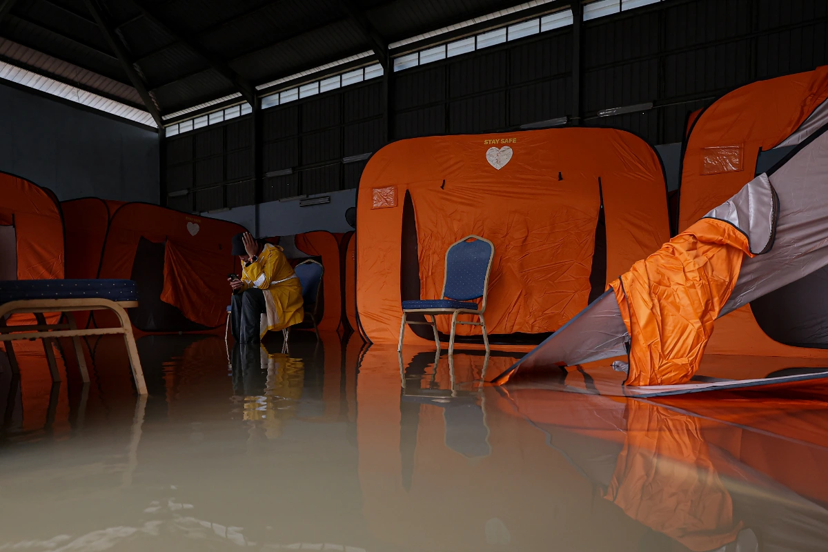 Flood victims in Melaka rise to 983 as relief centres open