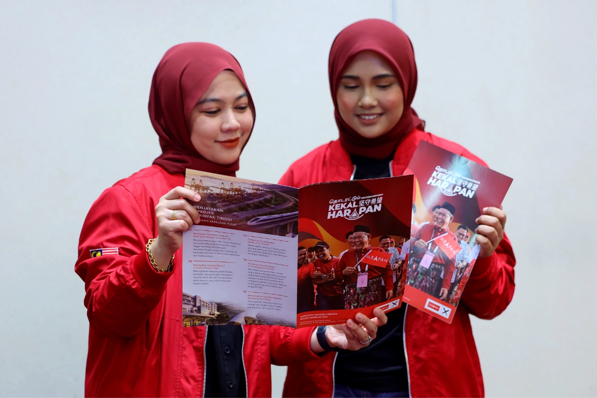N9 polls: PH manifesto aims to transform Negeri Sembilan into new economic growth hub N9 polls: PH manifesto aims to transform Negeri Sembilan into new economic growth hub