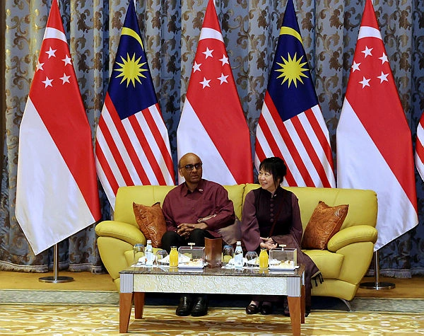 PTJ03_12072026_THARMAN Singapore president accorded state welcoming ceremony at Istana Negara