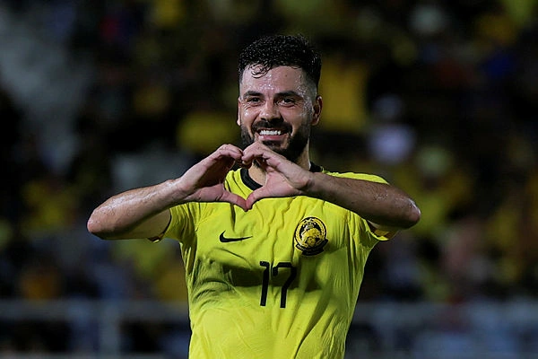 Paulo Josues double seals Malaysia win over Myanmar in ASEAN Cup Paulo Josue's double seals Malaysia win over Myanmar in ASEAN Cup