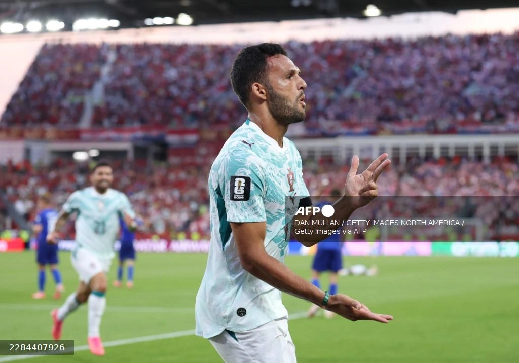 Portugal advance to World Cup last 16 with late Ramos winner