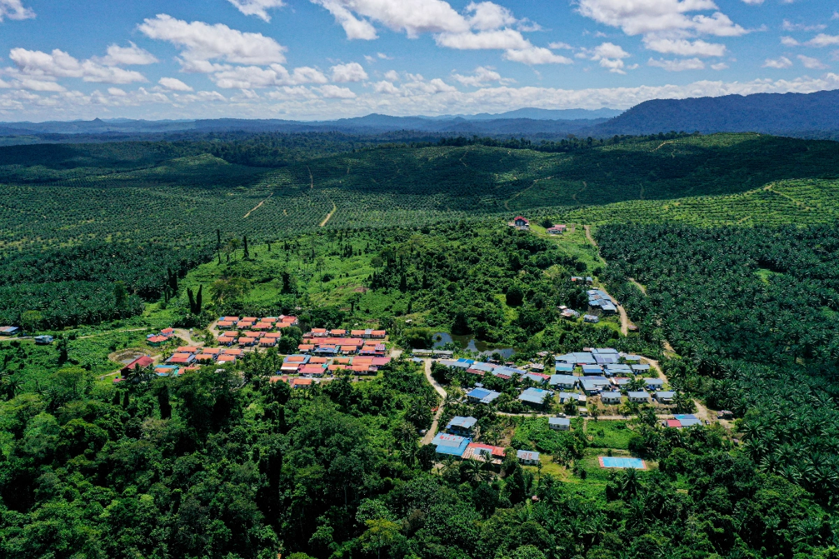 Sabah villages still lack road access since independence Sabah villages still lack road access since independence