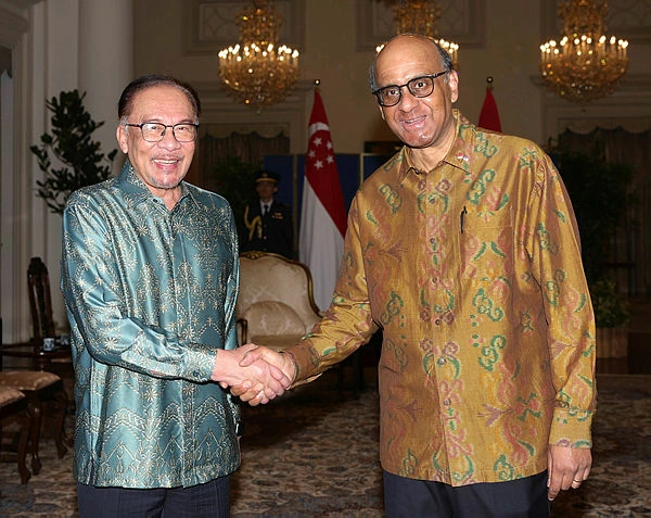 SGP01_30102023_PM _PRESIDEN Singapore-Malaysia ties built on trust and shared future