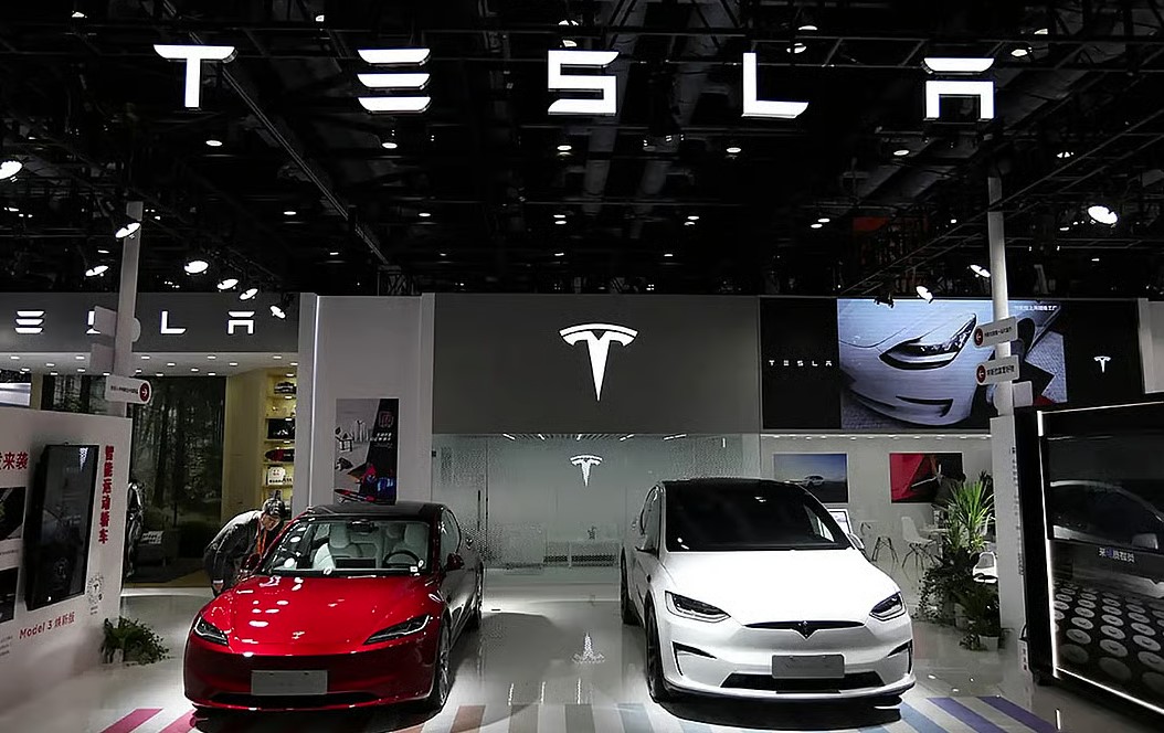 Government stands firm on new CBU EV import rules