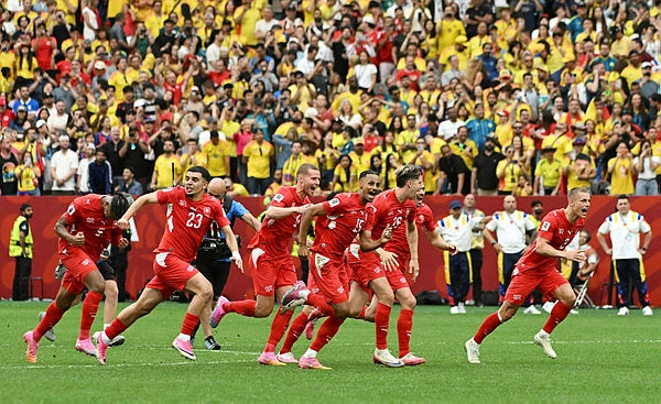 Switzerland beat Colombia on penalties to reach last eight