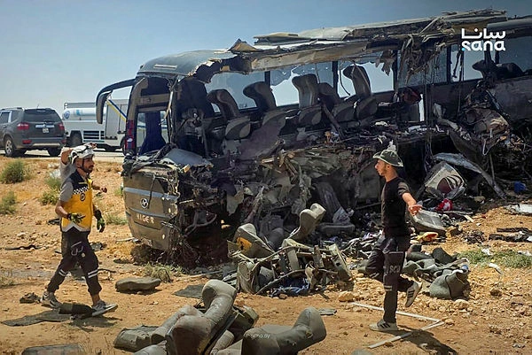 Syria bus crash death toll rises to 35 Syria bus crash death toll rises to 35