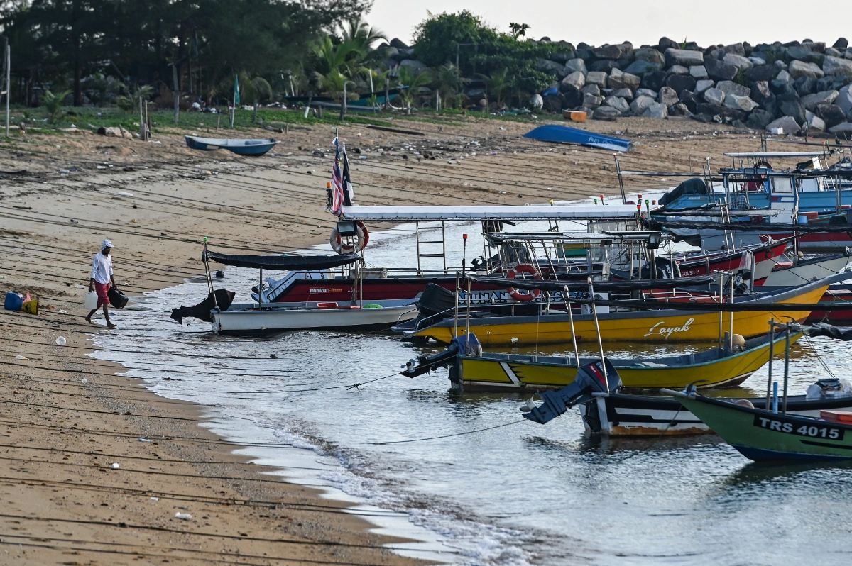 TR01_30062024_DIESEL_NELAYAN Fishermen housing project gets RM10 million boost