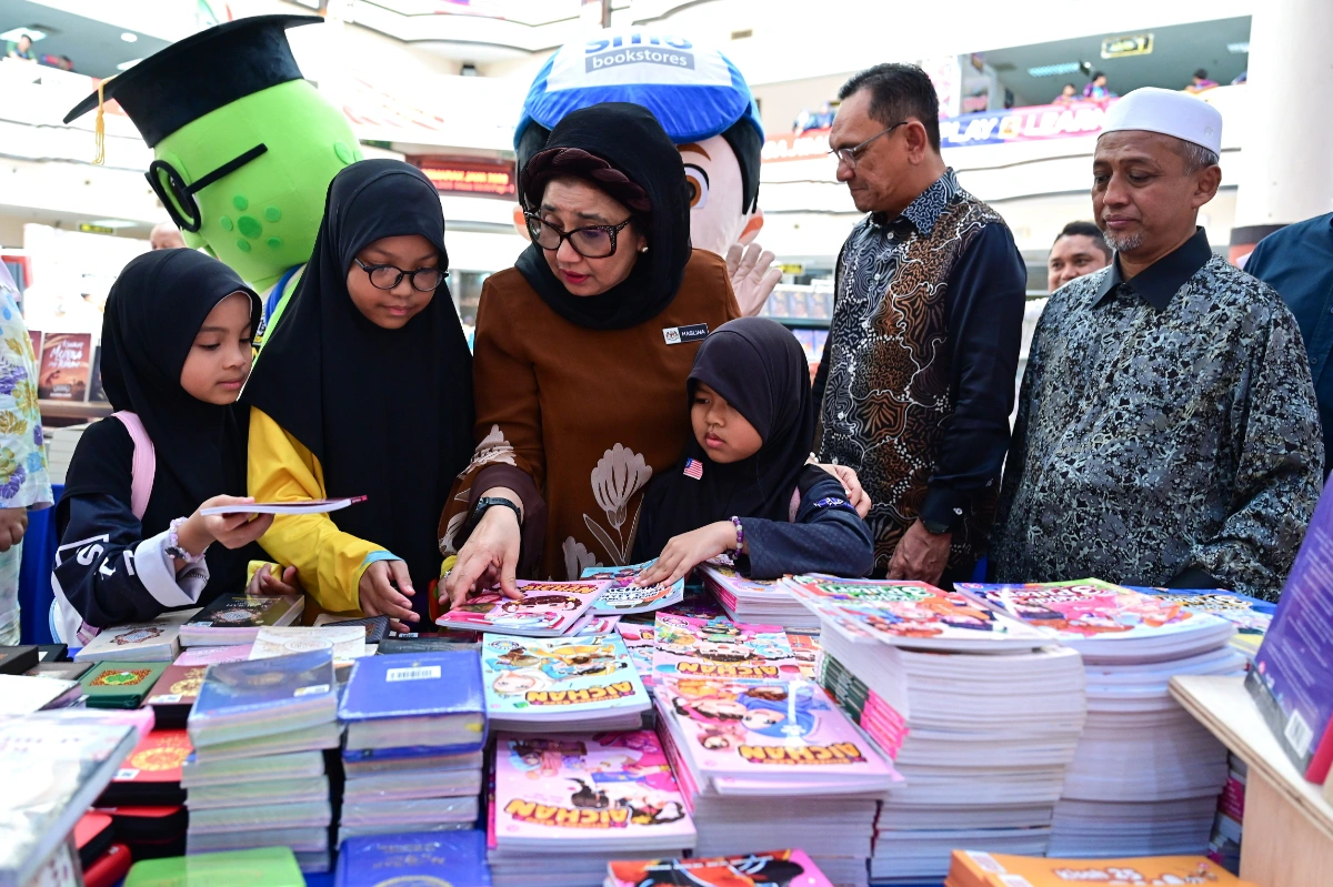 TR08_26072026_KARNIVAL_BUKU Books, Jawi heritage take centre stage at eight-day carnival
