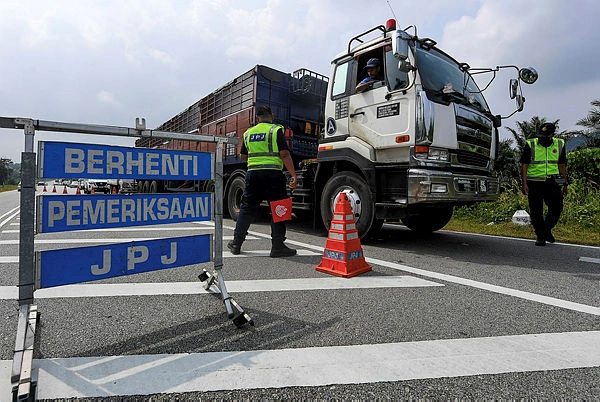Ten drivers fail drug tests in Pahang JPJ crackdown Ten drivers fail drug tests in Pahang JPJ crackdown