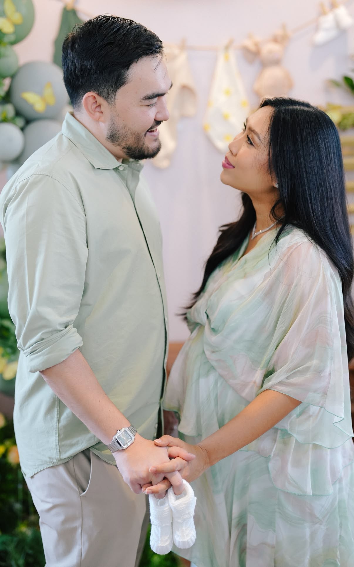 Tengku Amir Selangor royal couple welcome daughter Tengku Alia Amira