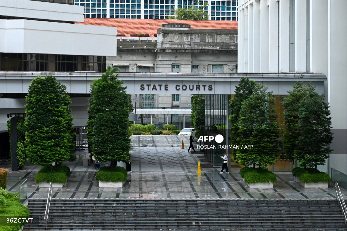 Tourist sentenced for hiding diamond in mouth theft in Singapore Tourist sentenced for hiding diamond in mouth theft in Singapore