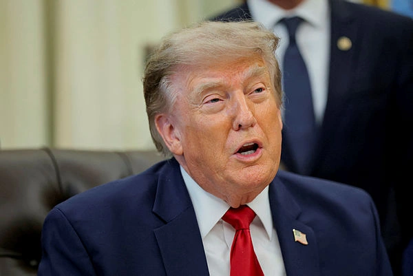 Trump reimposes Iran naval blockade Hormuz toll threat Trump reimposes Iran naval blockade, Hormuz toll threat