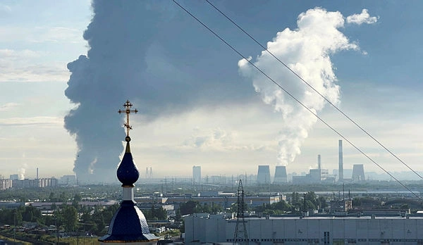 Ukraine drone attack hits Russian e-commerce giant warehouse Ukraine drone attack hits Russian e-commerce giant warehouse