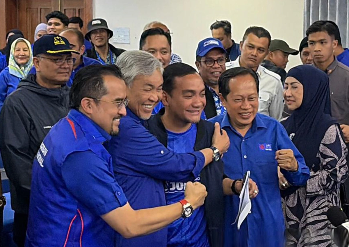 BN claims victory in more than 40 Johor seats: Onn Hafiz BN claims victory in more than 40 Johor seats: Onn Hafiz
