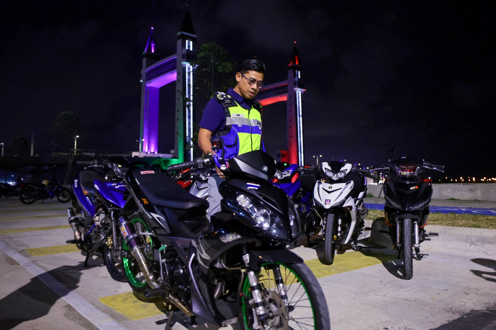 Tougher laws not enough, Loke calls for societal shift to curb illegal racing Tougher laws not enough, Loke calls for societal shift to curb illegal racing