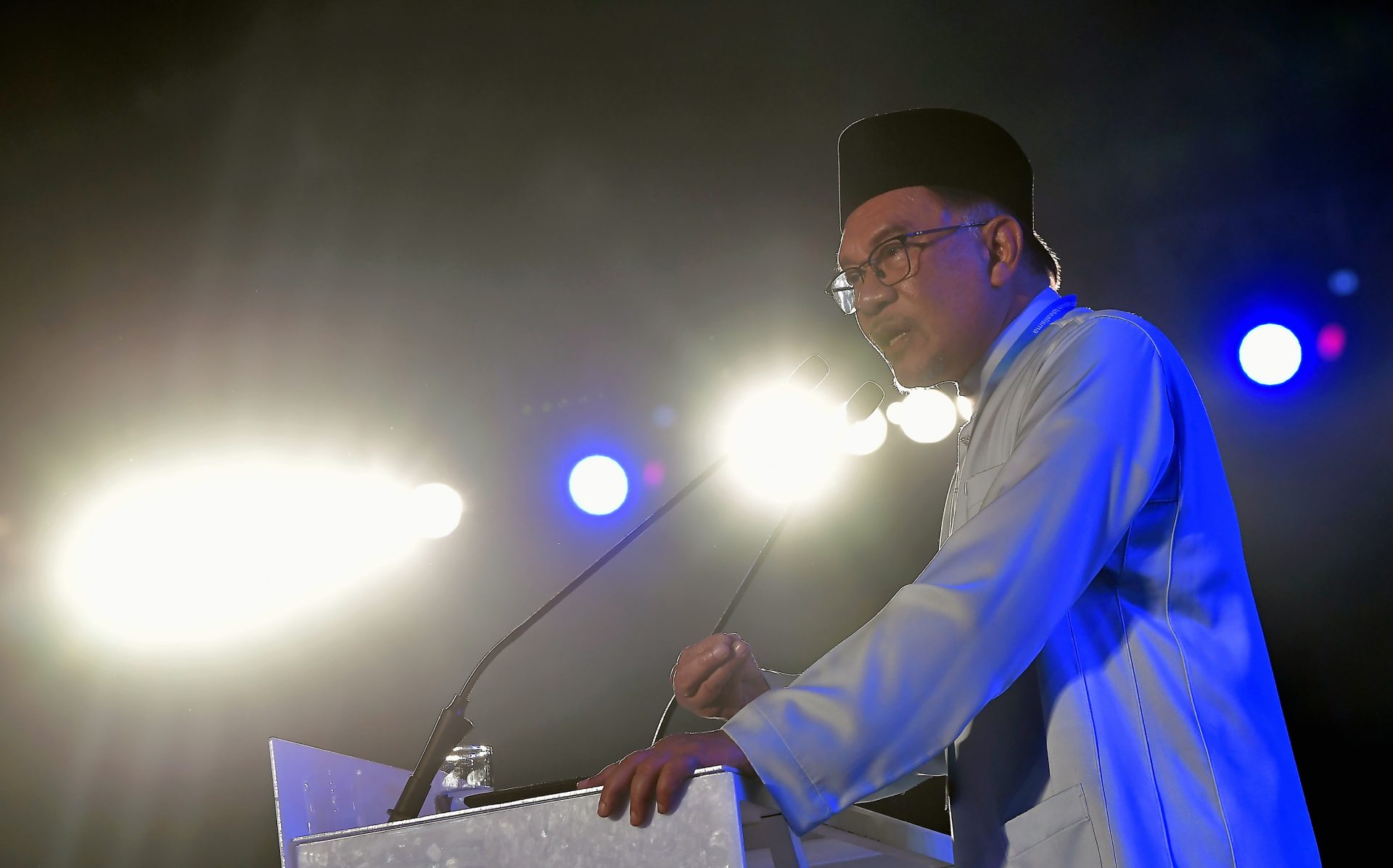 Malaysia bars Israeli citizens, PM Anwar says stance not anti-Jewish Malaysia bars Israeli citizens, PM Anwar says stance not anti-Jewish