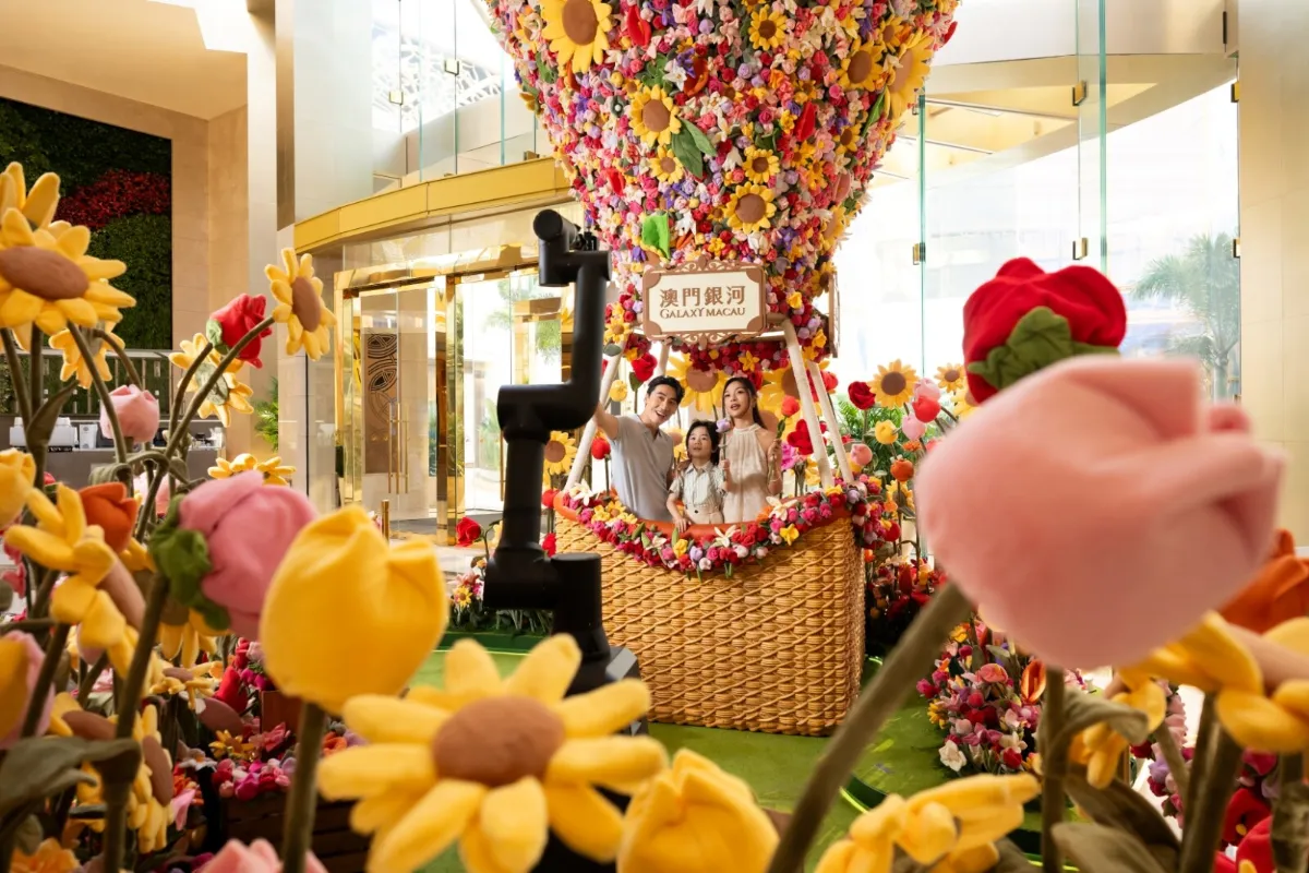 ‘Aquatainment Island’ and Shopping Inspirations Boost Summer Vibes at Galaxy Macau ‘Aquatainment Island’ and Shopping Inspirations Boost Summer Vibes at Galaxy Macau