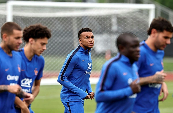 Mbappe revels in captain's role for France at World Cup Mbappe revels in captain's role for France at World Cup
