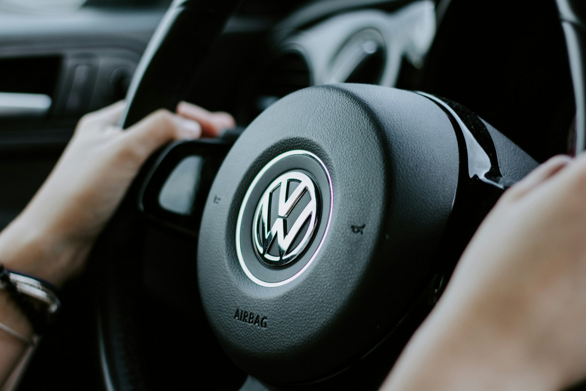 VW Volkswagen expects sales revenue dip amid restructuring