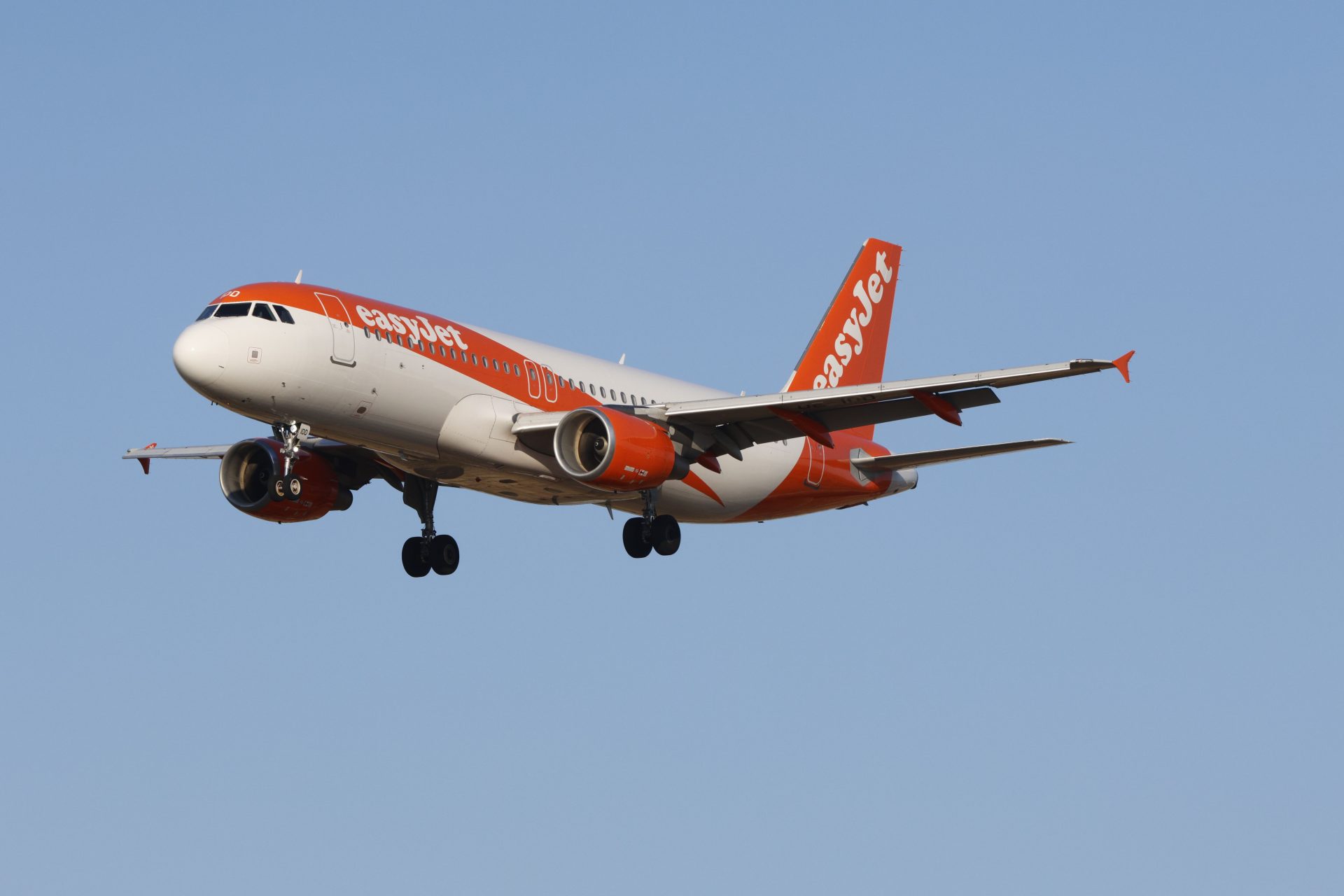 EasyJet EasyJet agrees in principle to £5.7b takeover by Apollo
