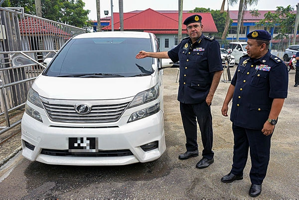 JPJ seizes 498 foreign-driven vehicles in N Sembilan JPJ seizes 498 foreign-driven vehicles in N. Sembilan
