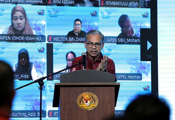 Mental health must not be stigmatised, says Fahmi