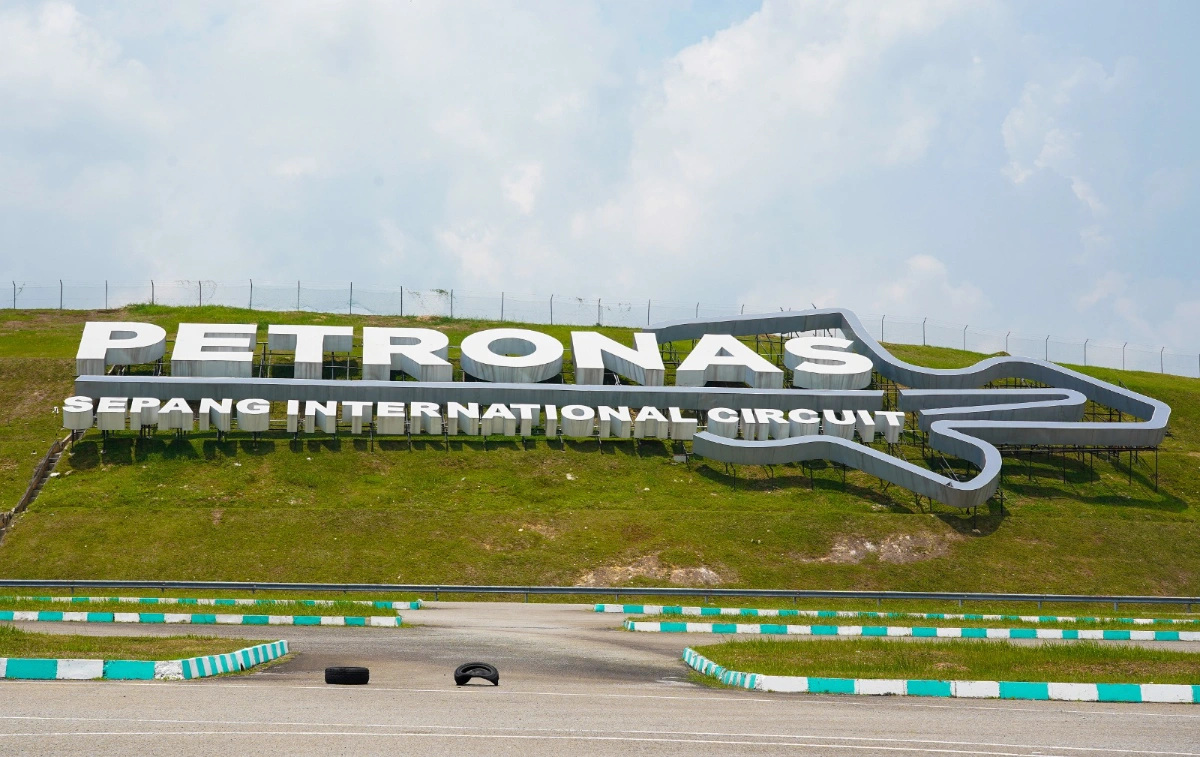 Sepang - Amirul SyafiqtheSun