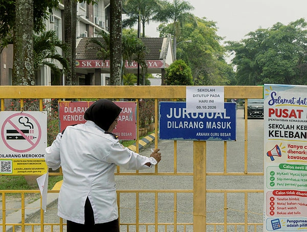 Jerebu: Sekolah di Perak dibuka semula seperti biasa esok – Khairudin